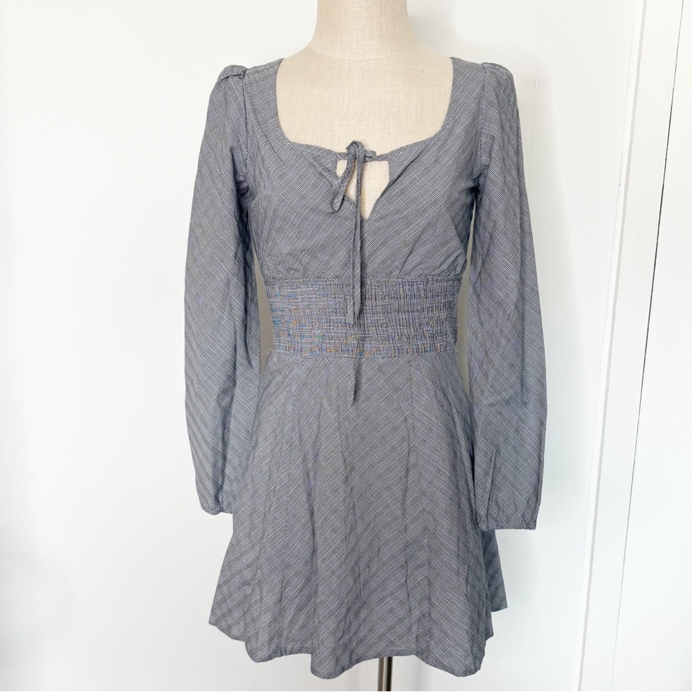 Revolve Lioness Smocked Bodice Grey Plaid Dress Long Sleeves Ballerina Small‎